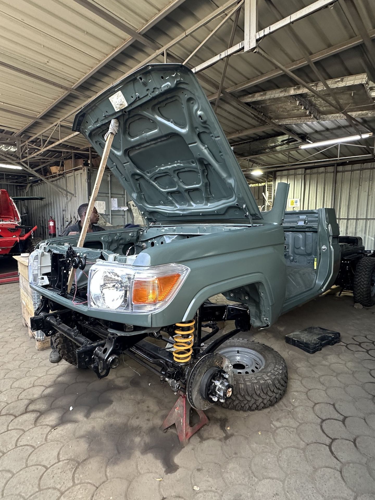 Land Cruiser electric build